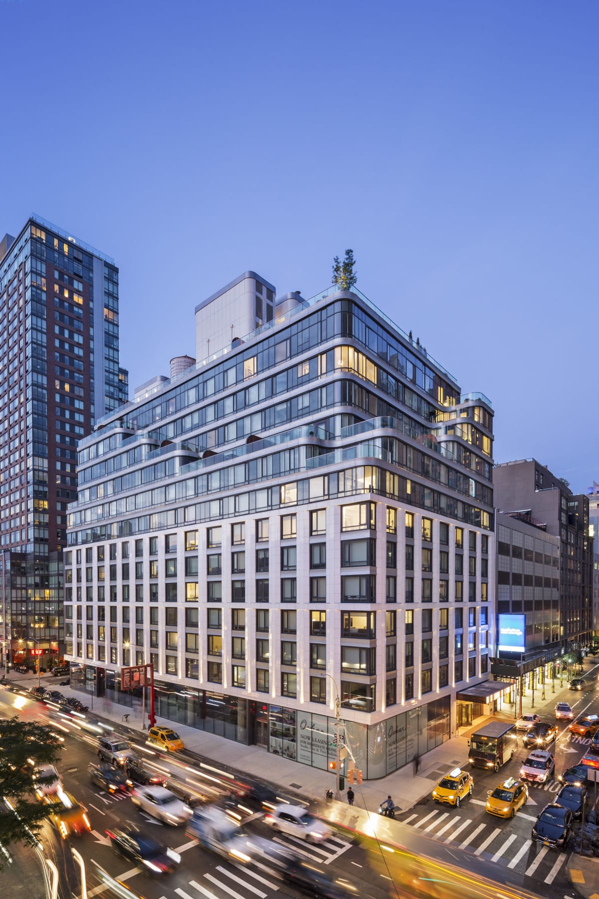 Photos and Video of Oskar Luxury Apartments in New York, NY