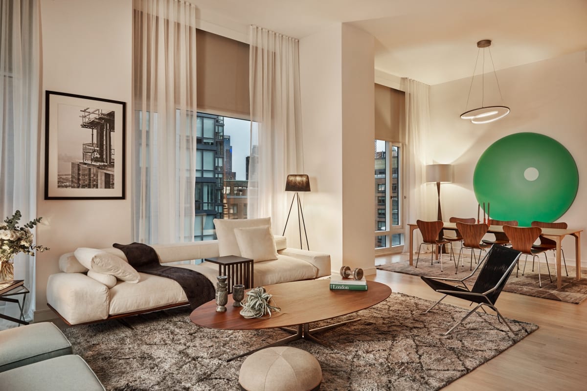 Photos and Video of Oskar Luxury Apartments in New York, NY
