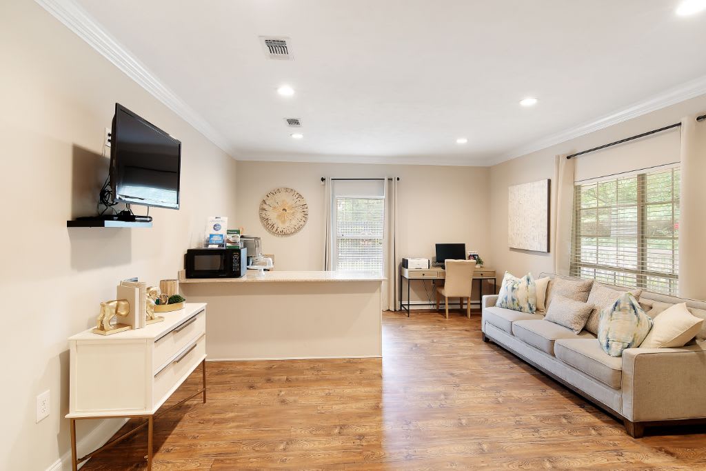 Apartments for Rent in MS Parklane Apartments