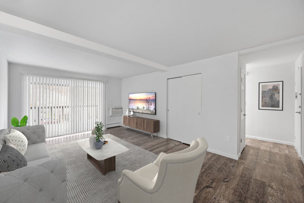 Apartments for Rent in Hartwell, Cincinnati Congress Run