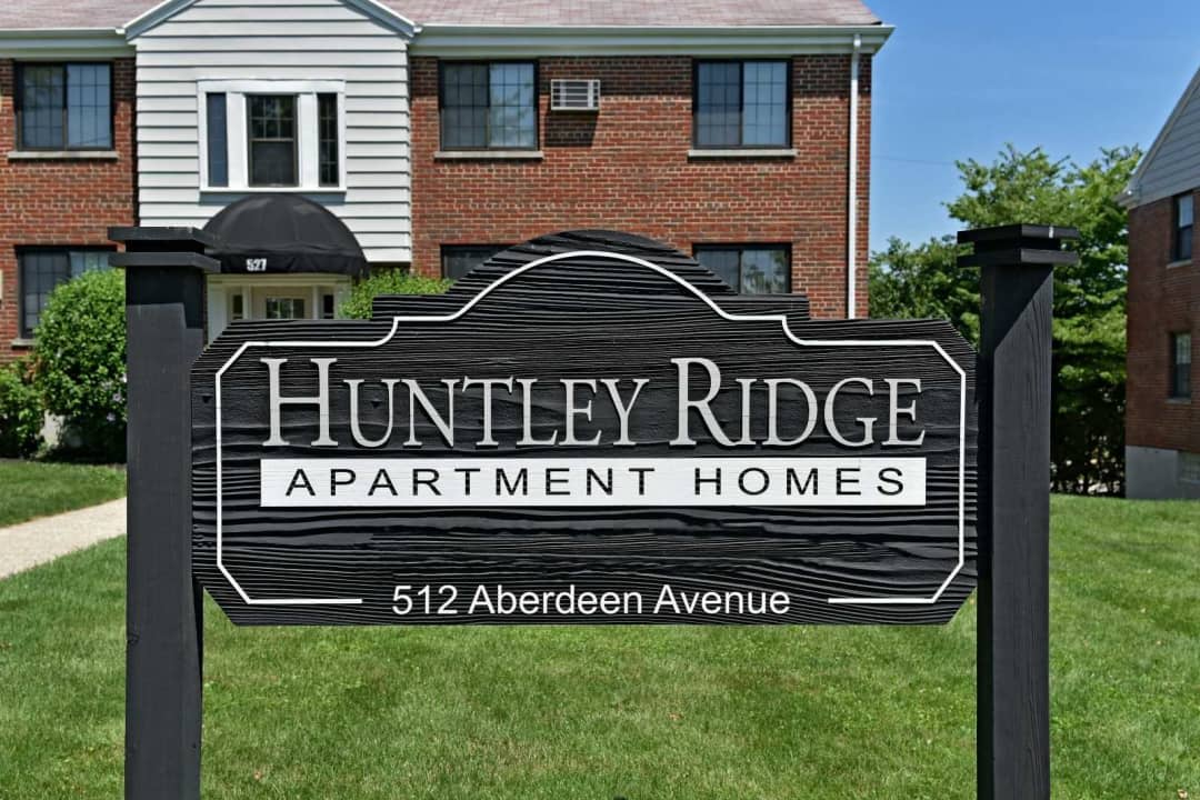 Apartments for Rent in Kettering, Ohio Huntley Ridge