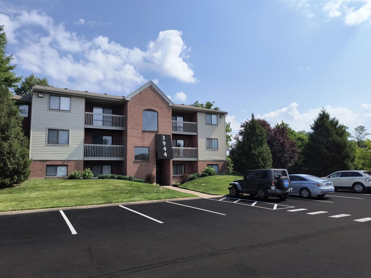 Photos and Video of Windsor Place Apartments in Beavercreek, OH