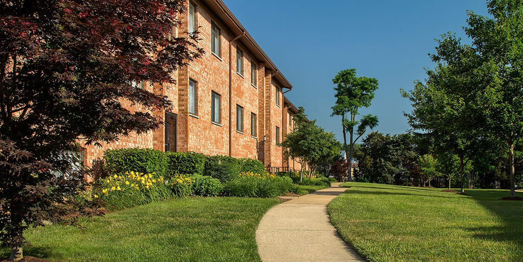 Alexandria, VA Apartments Rose Hill