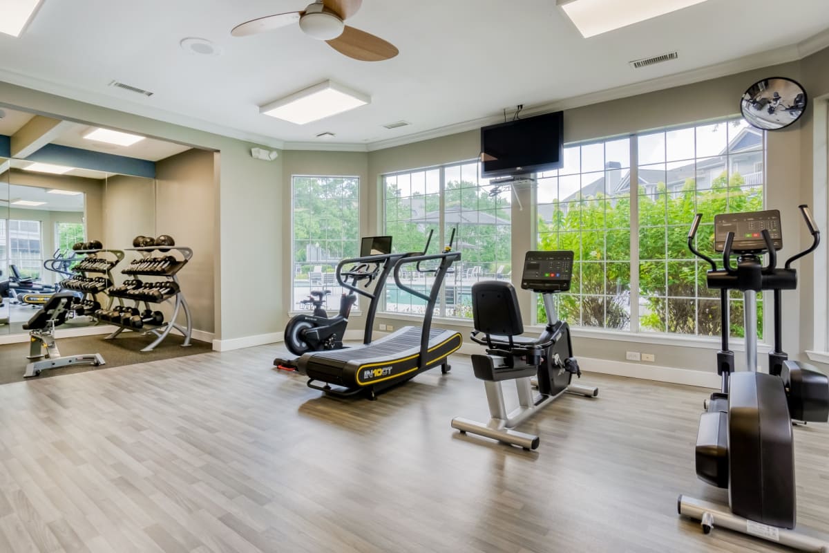 Apartments in North Charlotte Windsor Addison Park Photos