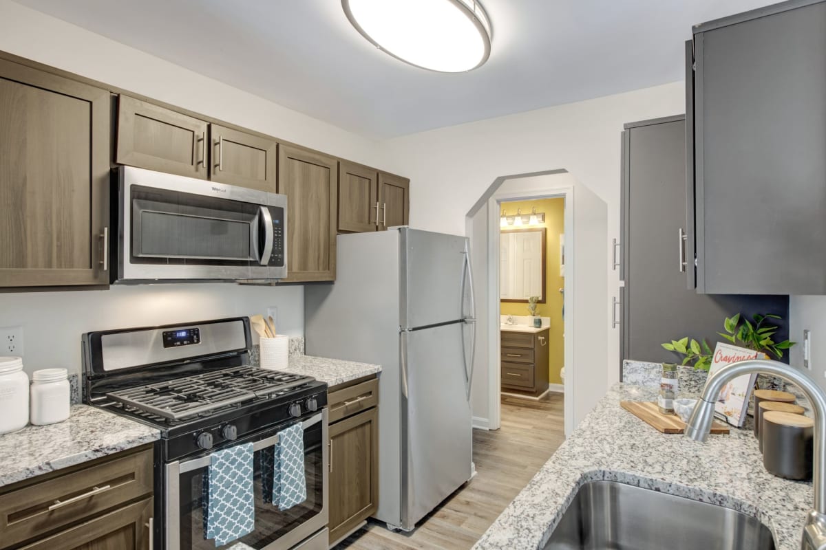 Apartments in Kingstowne Alexandria Windsor Kingstowne