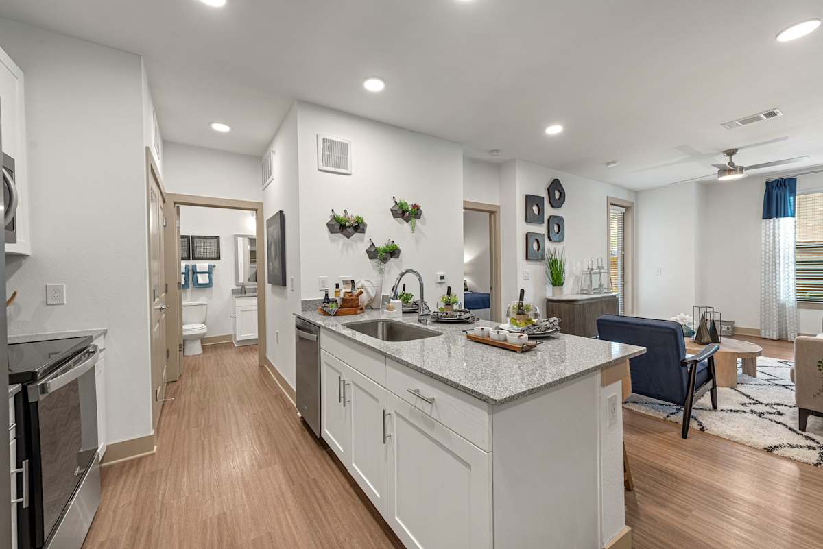 Century Landing apartment photo