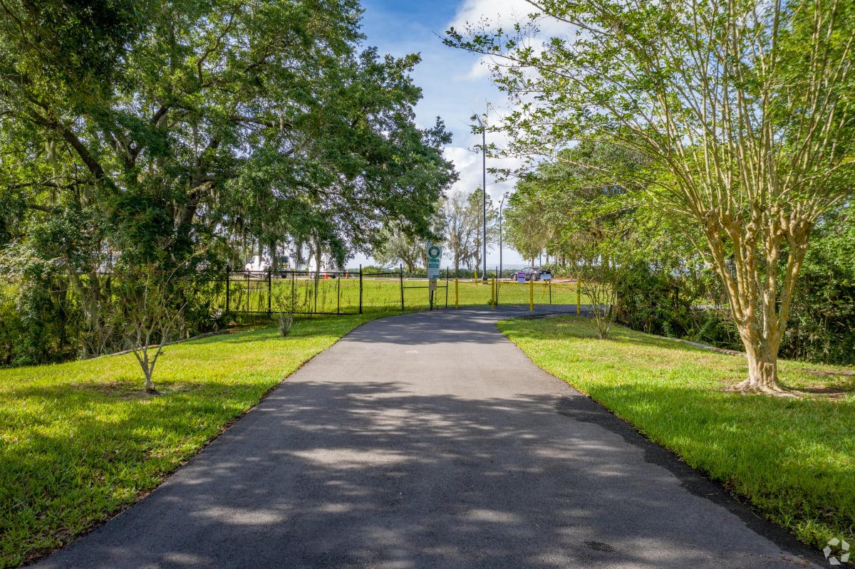 Apartments Lakeland Water’s Edge Apartments