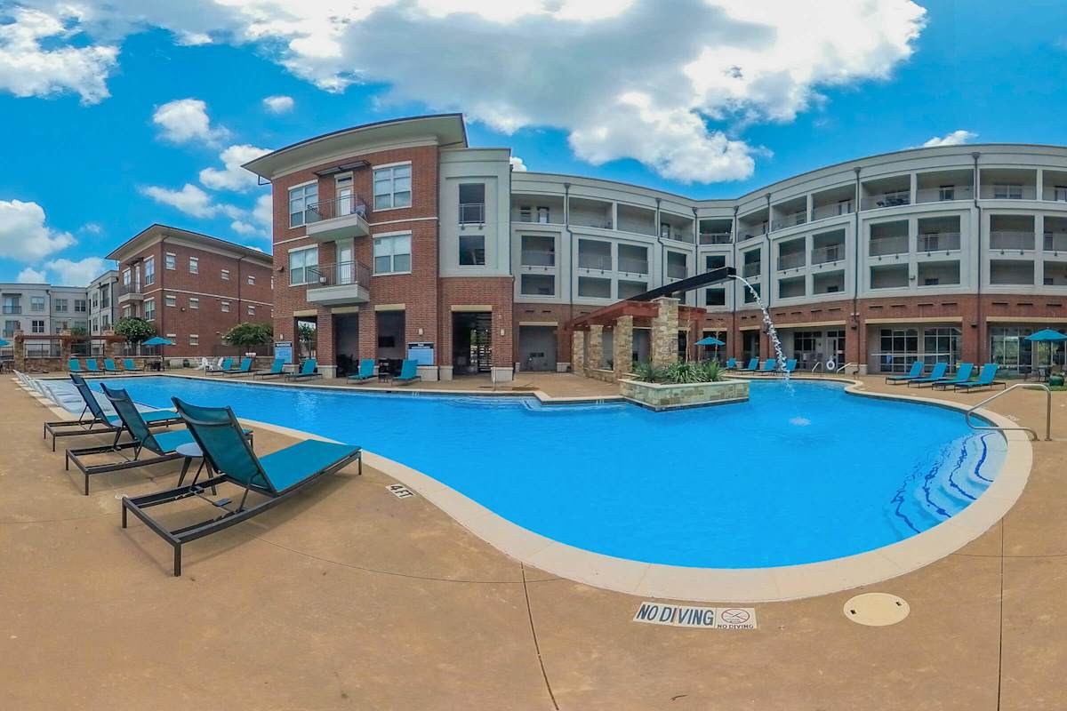 Midtown At Cedar Hill Apartment apartment photo