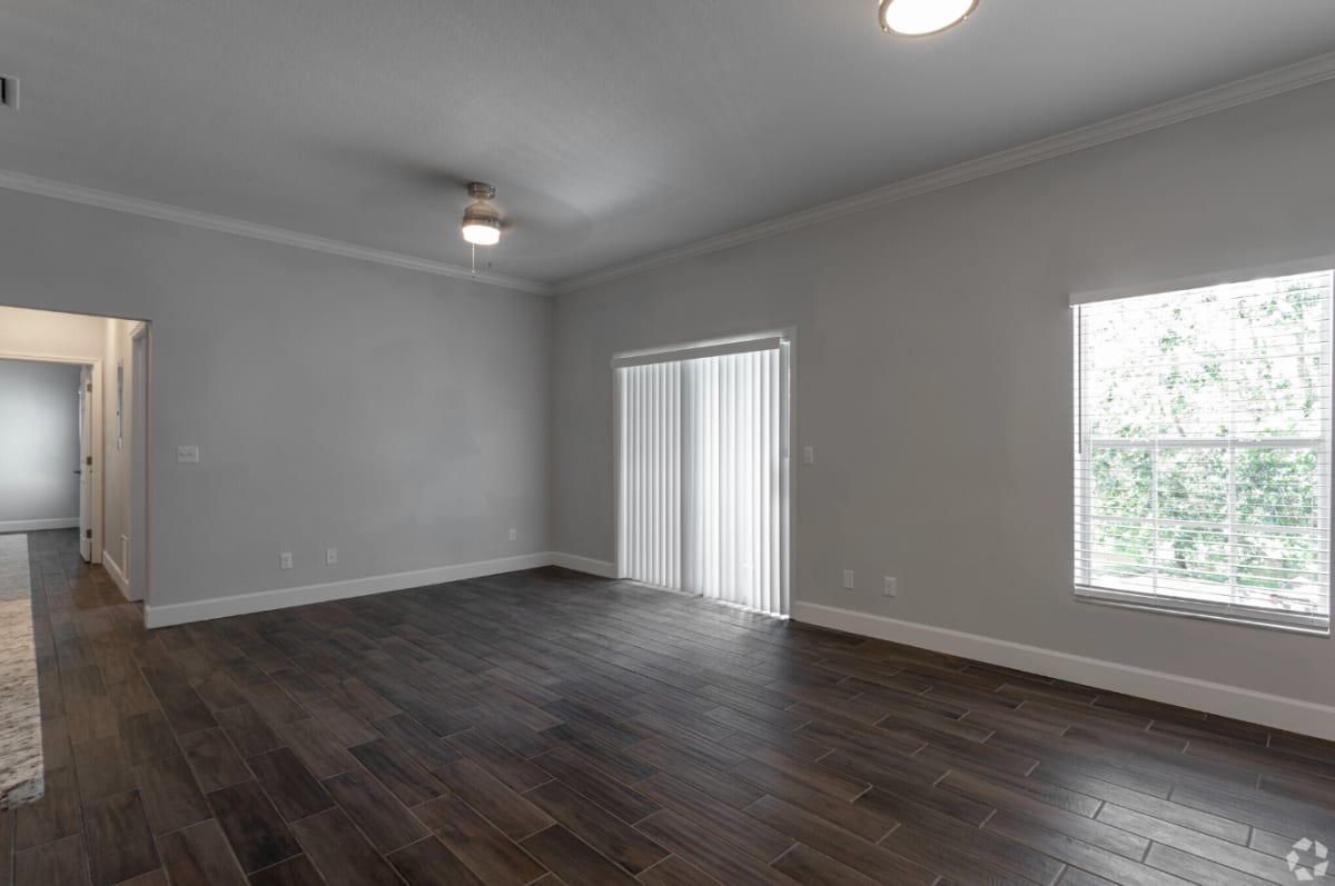 Apartments Lakeland Water’s Edge Apartments