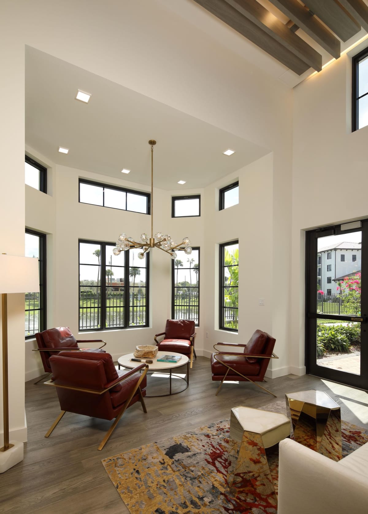 Azola West Palm Beach modern living room lighting - West Palm Beach, FL
