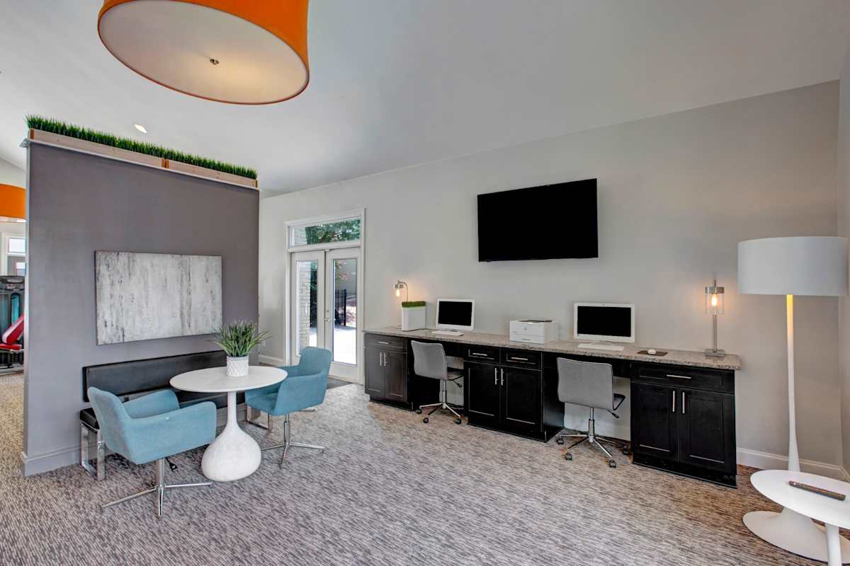 Dunwoody Glen business center workspace - Atlanta, GA
