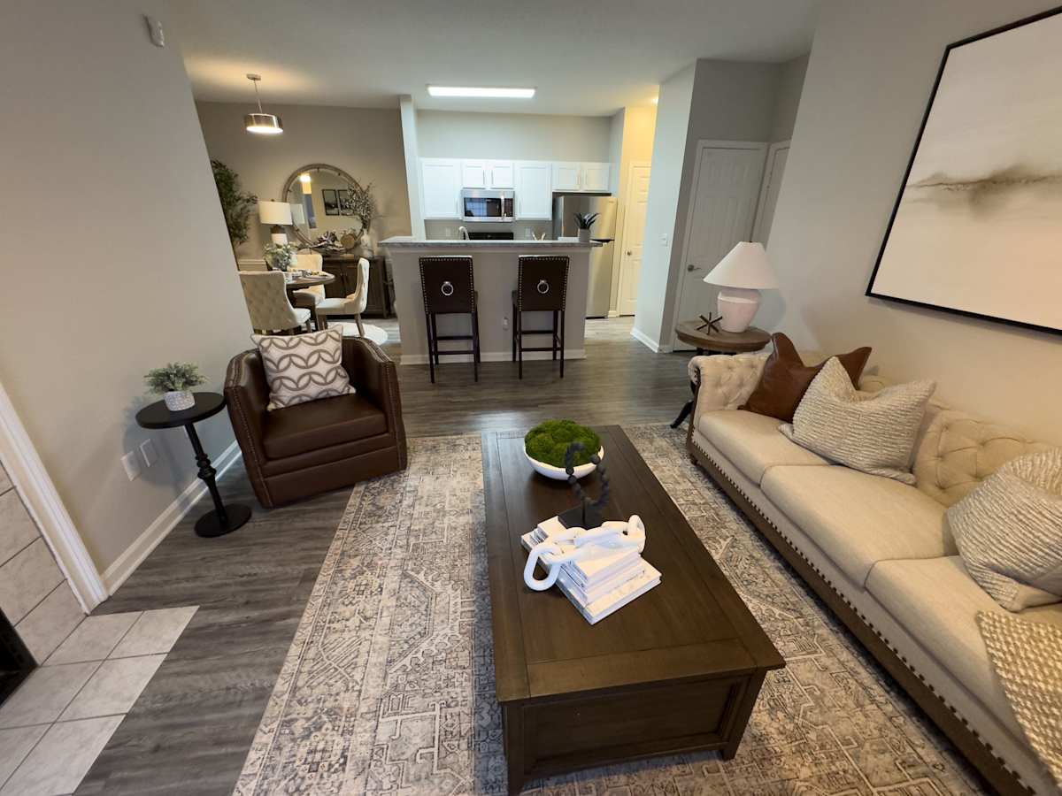 Enclave at Wolfchase model living room - Memphis, TN