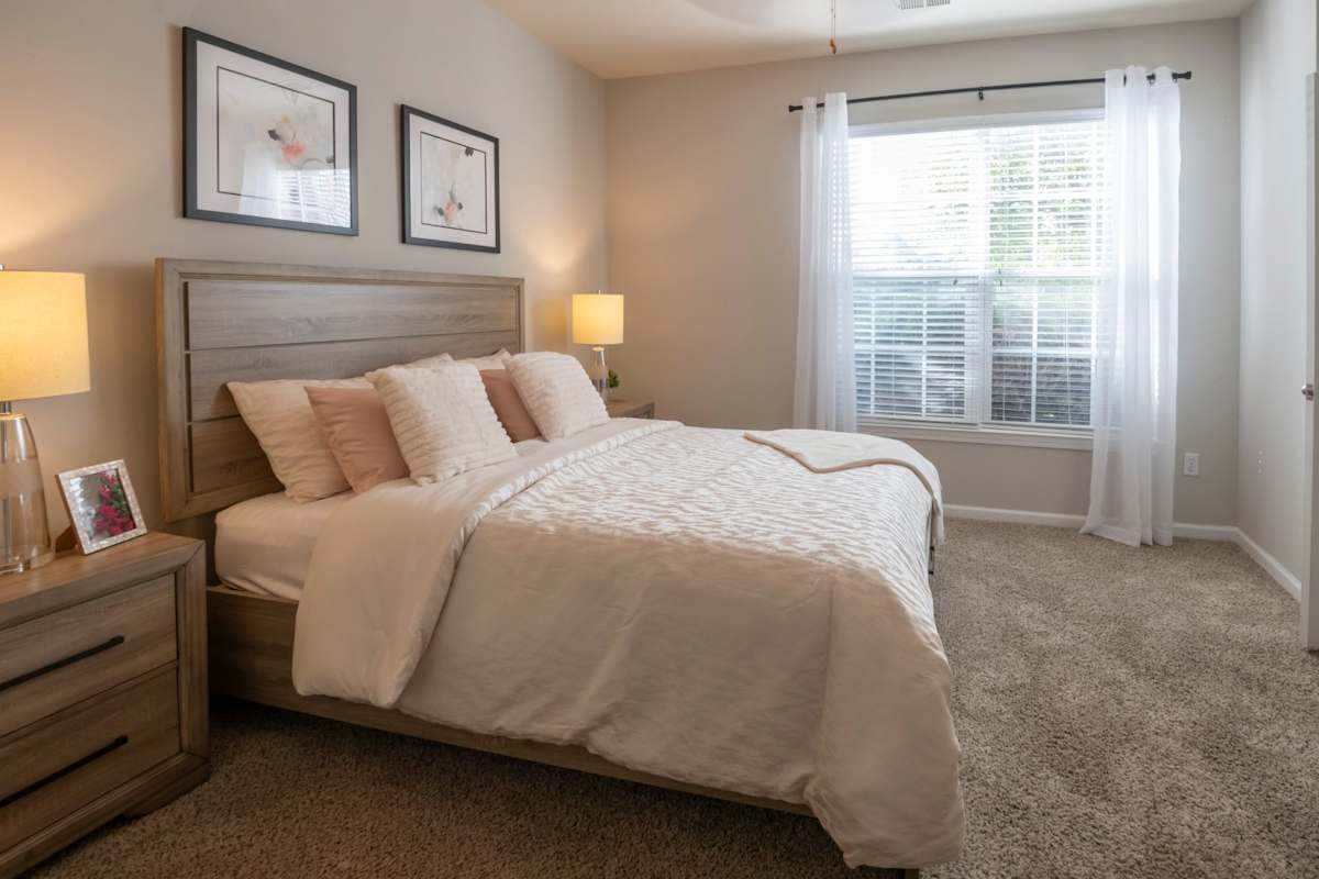 Cambridge Square primary bedroom - Overland Park, KS