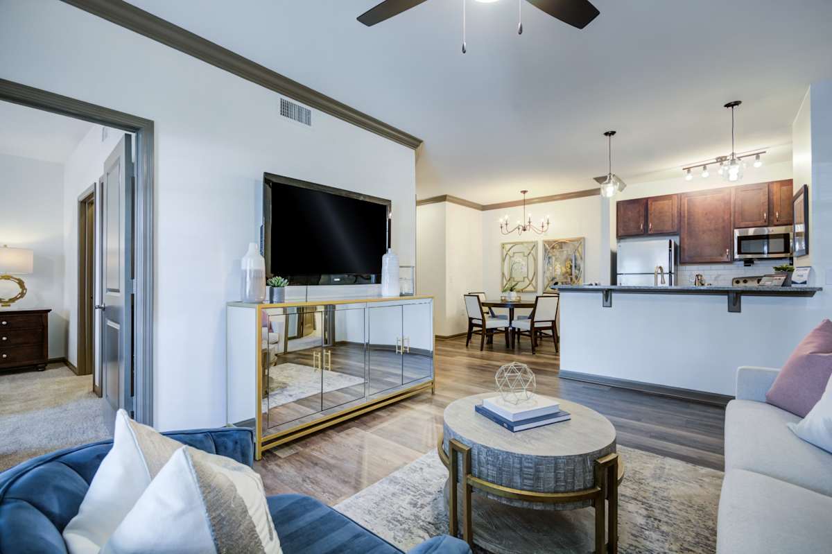 The Ridge at Chenal Valley Apartments open-concept living room and kitchen - Little Rock, AR
