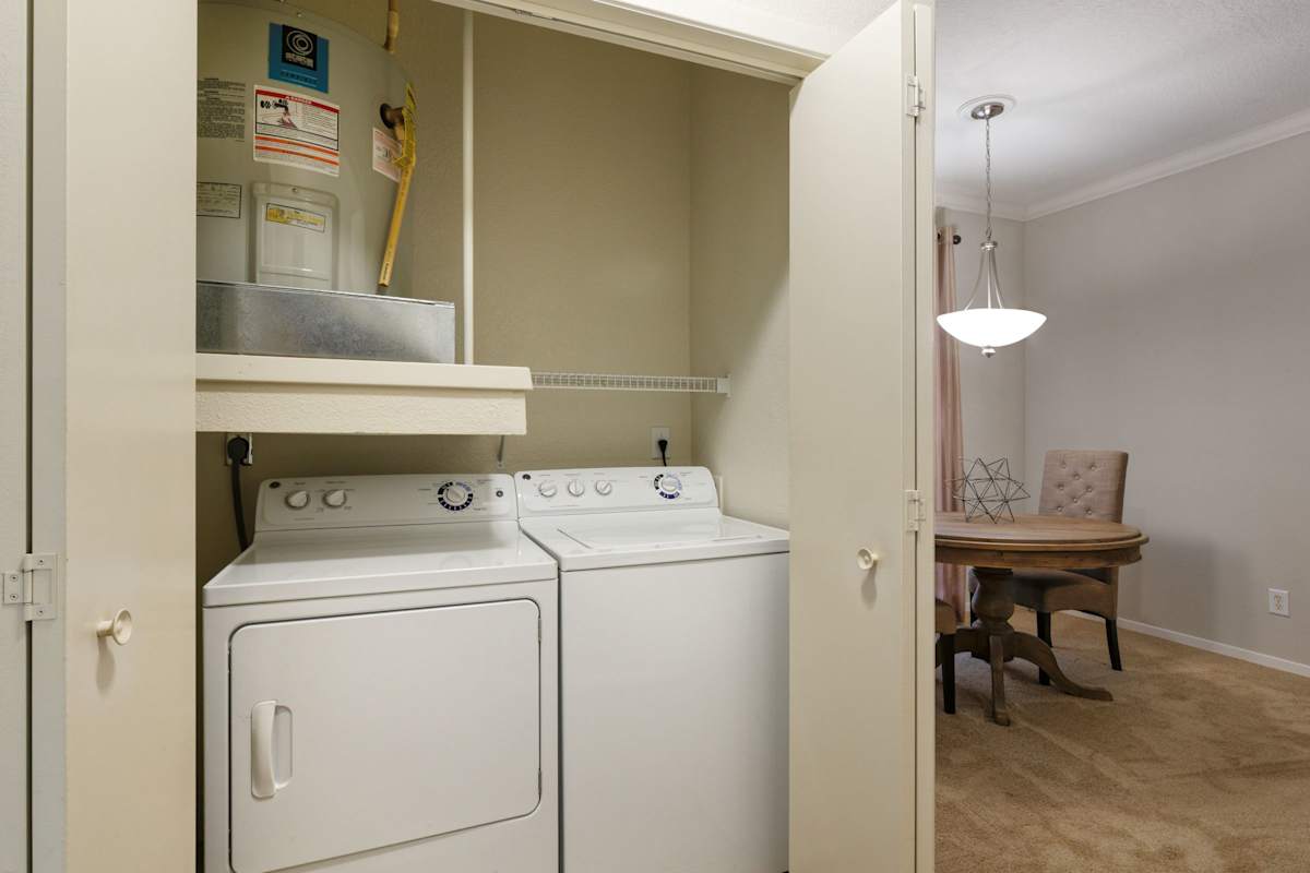 The Vineyards in-home washer and dryer - Germantown, TN
