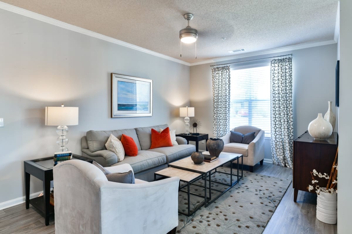 Legacy Farm living room den - Collierville, TN