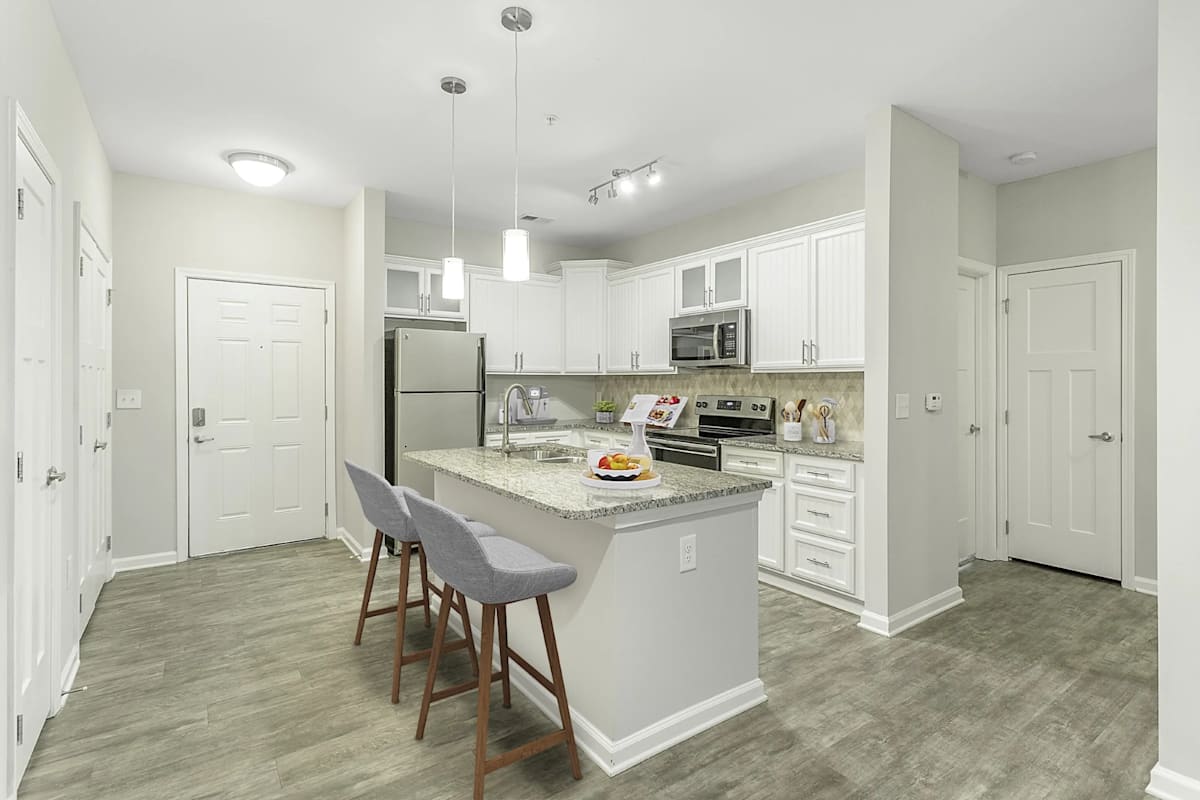 Henley at Mirror Lake kitchen island - Villa Rica, GA