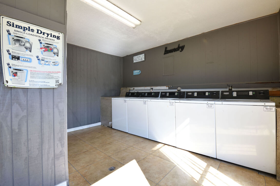 Normandy Woods laundry room - Houston, TX