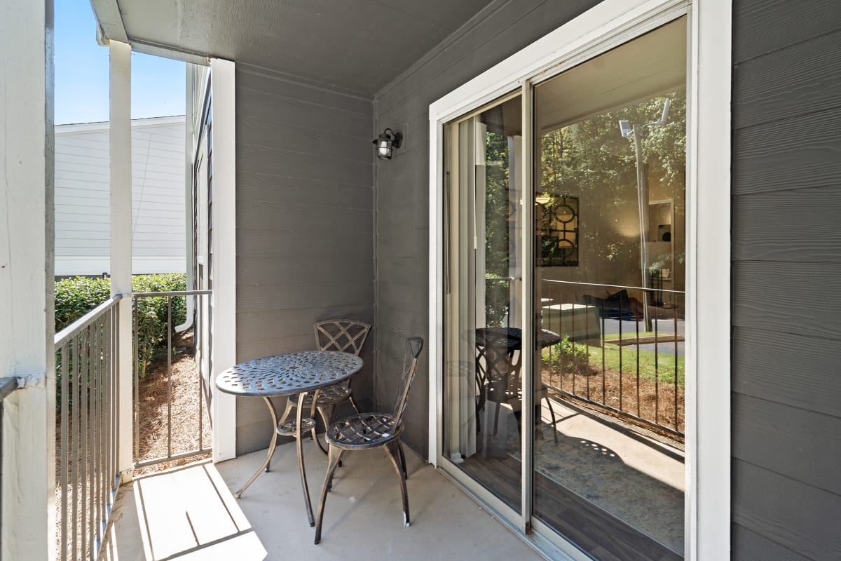 Rise at Signal Mountain Apartments private patio - Chattanooga, TN