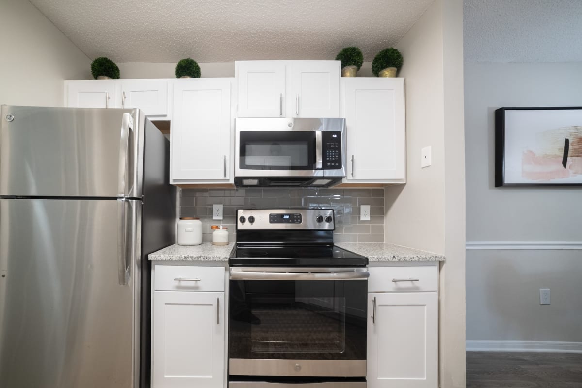 Twenty35 at Timothy Woods kitchen with stainless steel appliances - Athens, GA