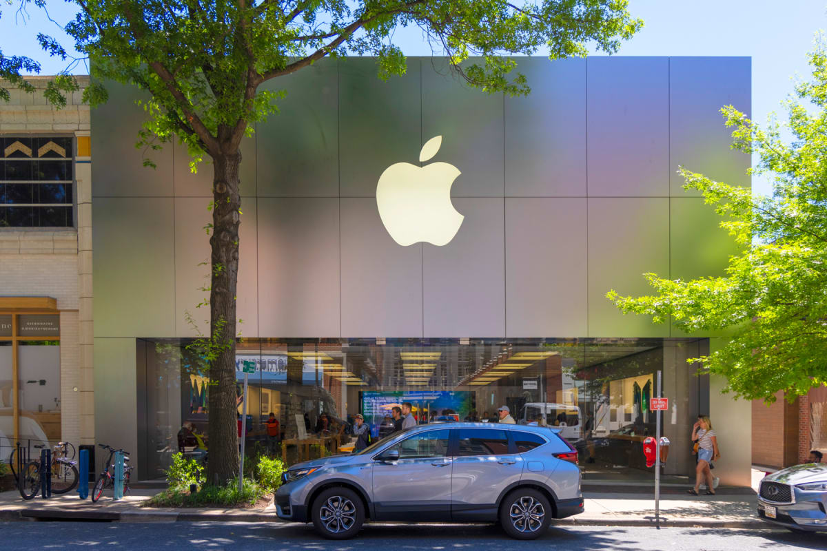 Bethesda Row - Apple Store - Apple