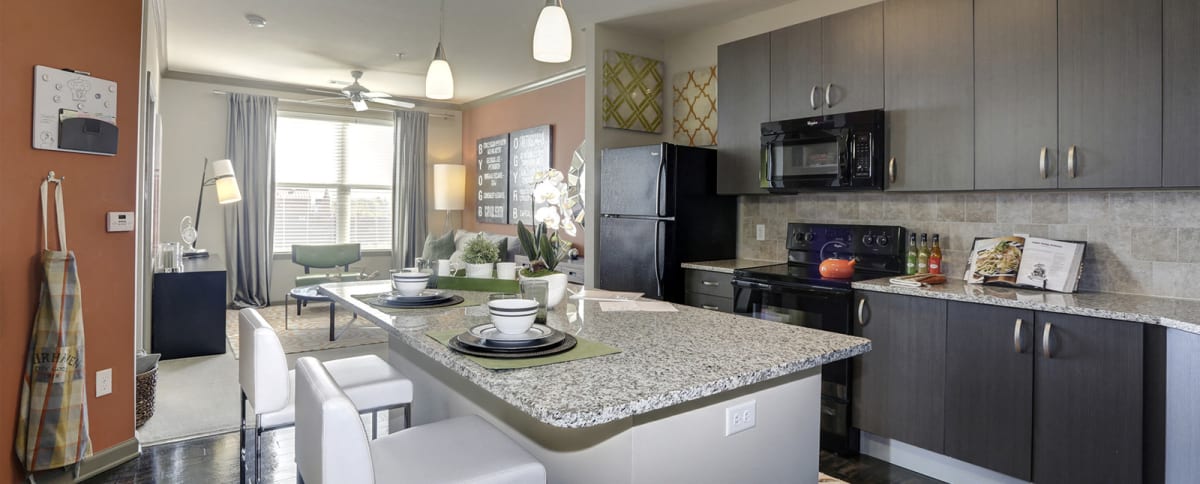 The Beacon of Groveton apartment kitchen - Alexandria, VA
