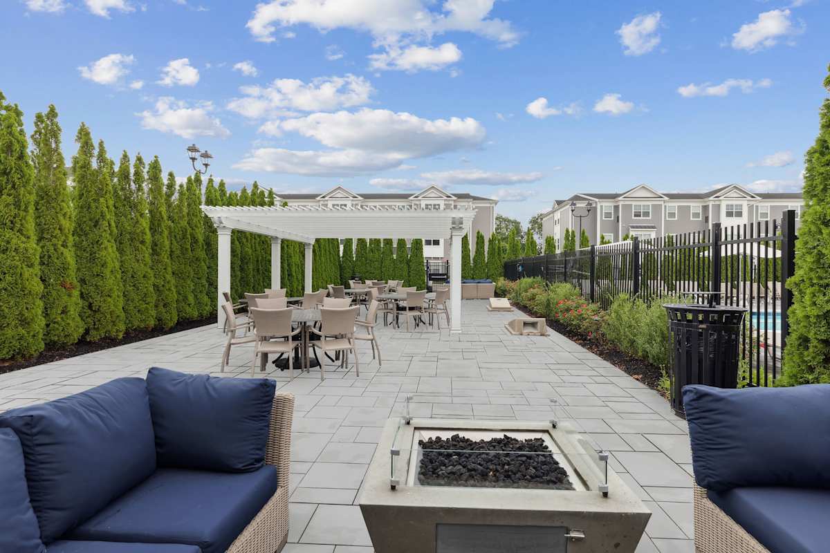 Onyx outdoor seating with fire pits - Uniondale, NY