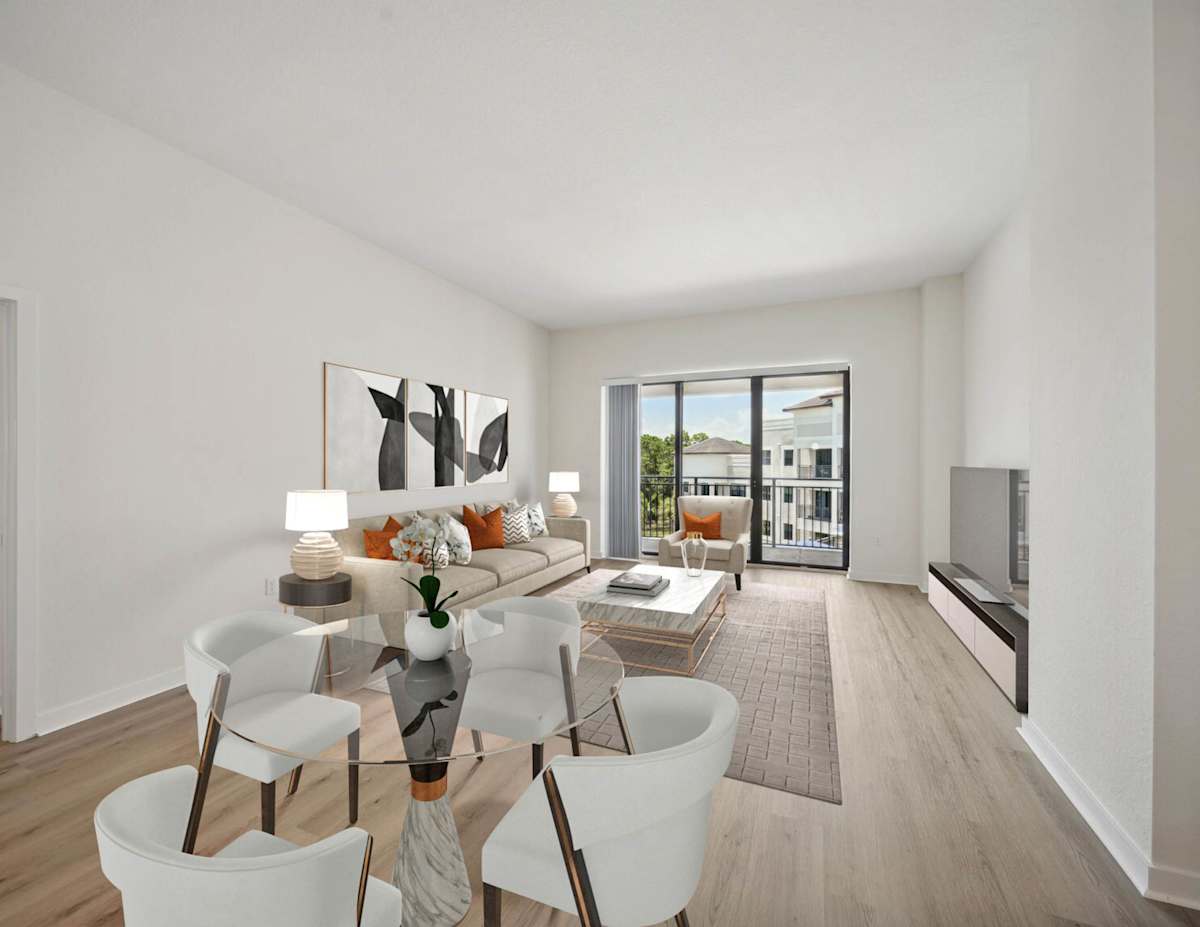 Central Gardens Grand living and dining area - Palm Beach Gardens, FL