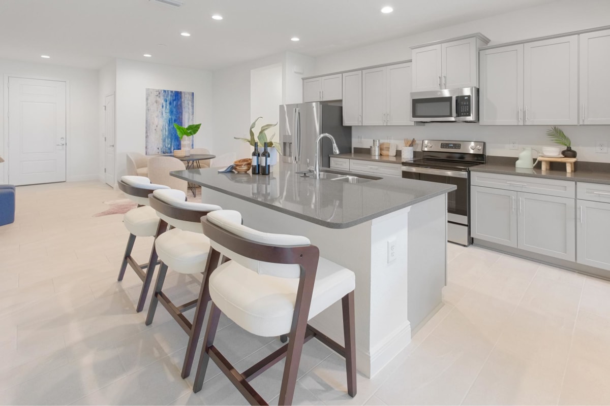 Fiore Townhomes kitchen island - Venice, FL