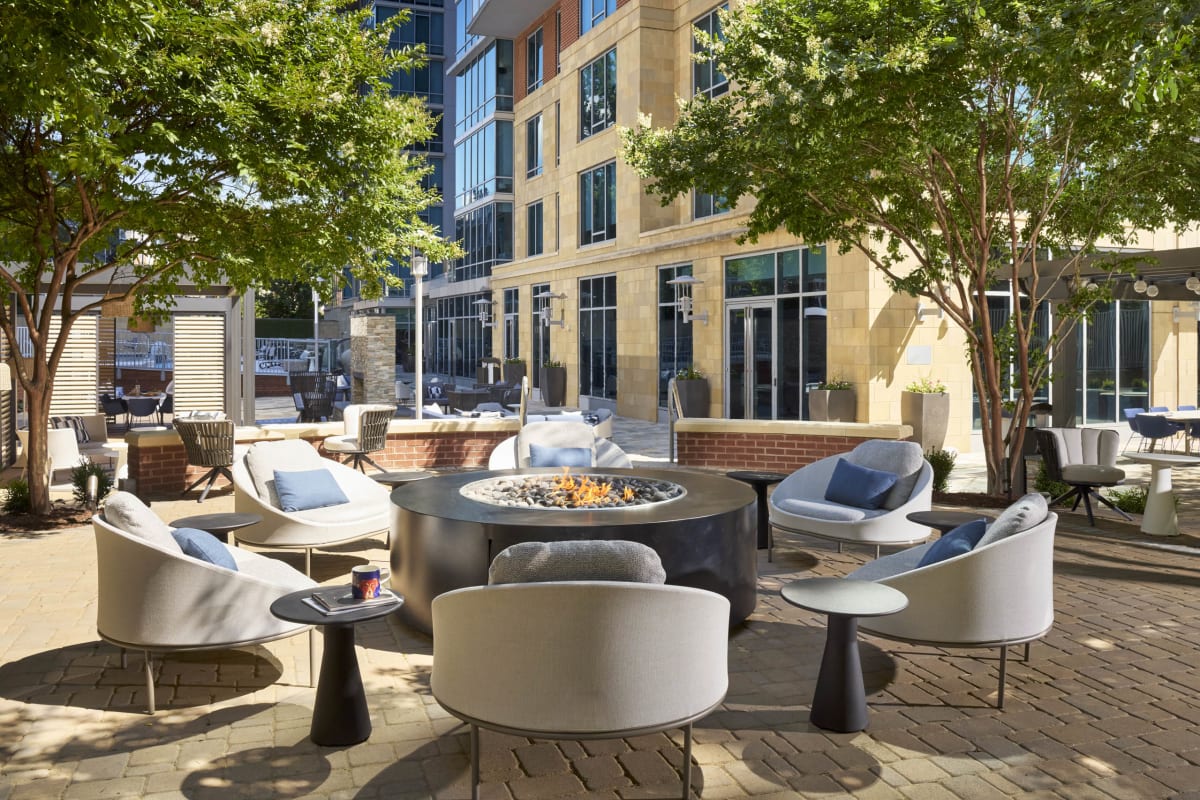 Ovation at Park Crest outdoor fire pit - McLean, VA