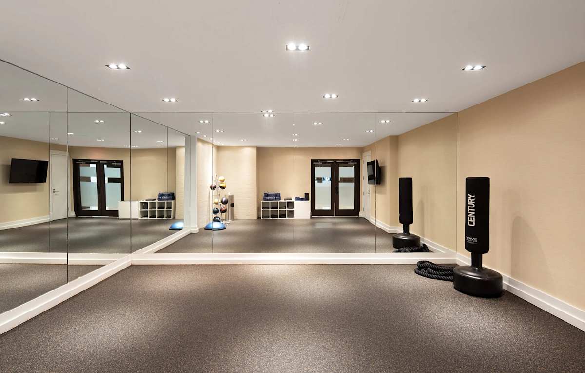 Residences on the Avenue yoga studio - Washington, DC