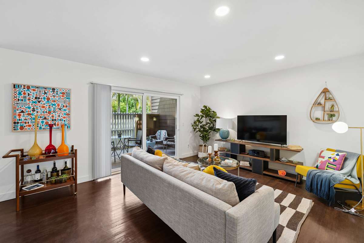 Grove Apartments apartment living room - Sunnyvale, CA