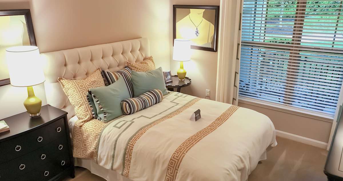 Millstone at Kingsview model bedroom - Germantown, MD