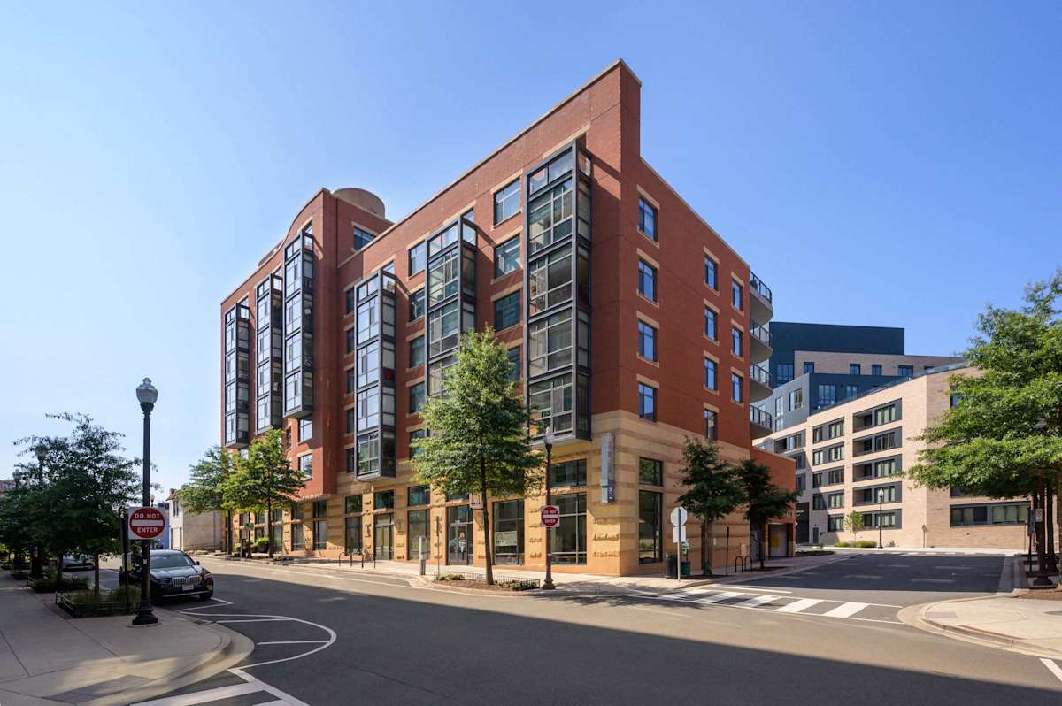 The Beacon Clarendon exterior building view - Arlington, VA