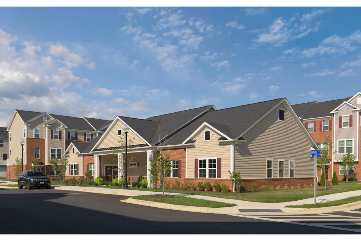 The Retreat at Brandywine Crossing leasing office exterior - Brandywine, MD