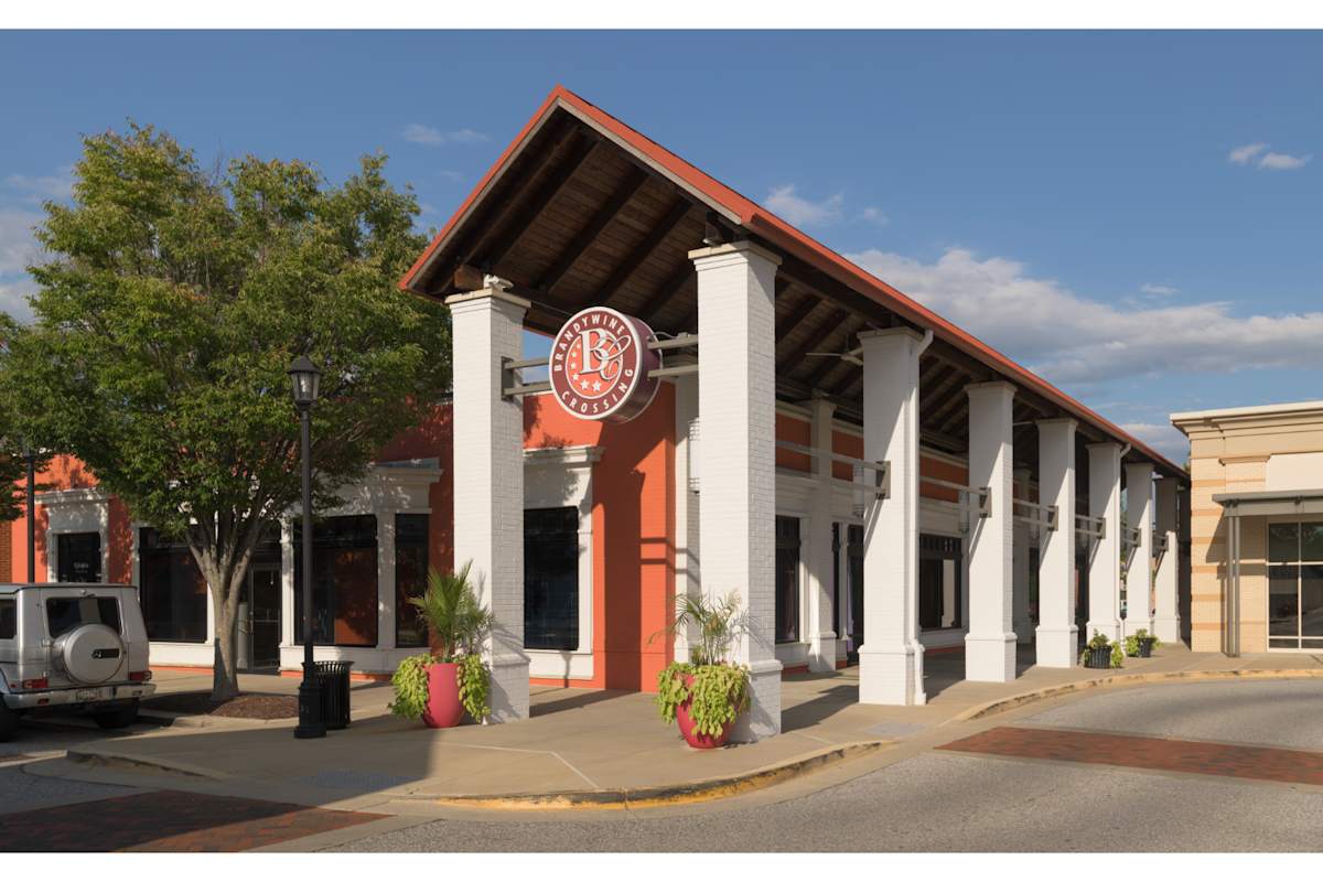The Retreat at Brandywine Crossing nearby Brandywine Crossing Shopping Mall - Brandywine, MD