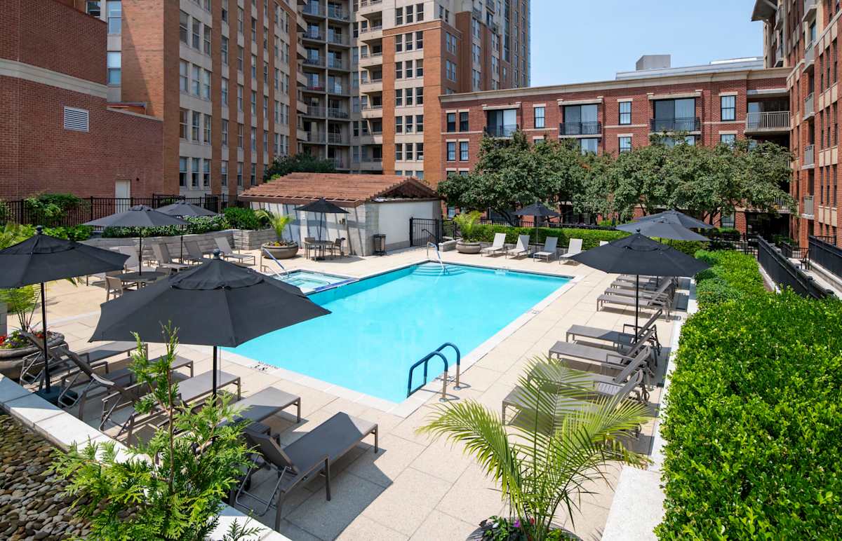 Spinnaker Bay at Harbor East heated pool terrace - Baltimore, MD