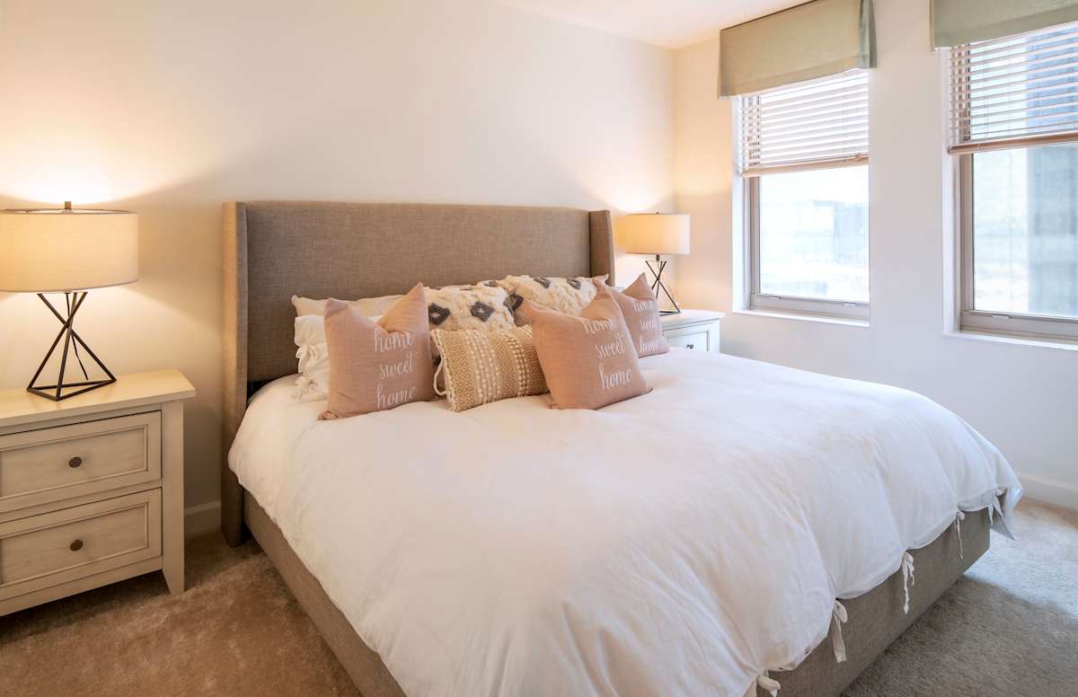Spinnaker Bay at Harbor East apartment bedroom - Baltimore, MD