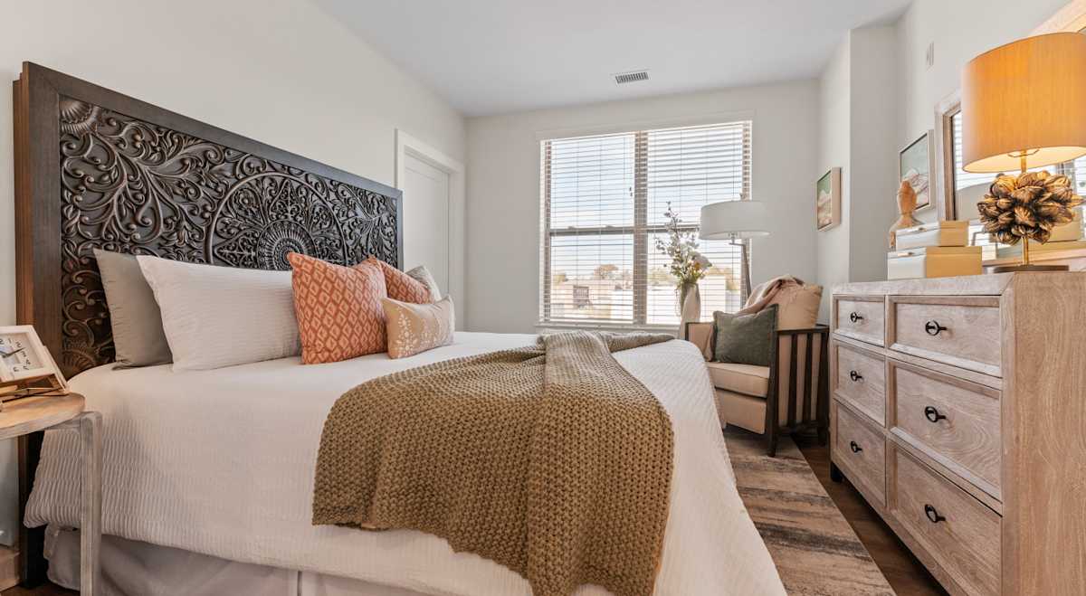 The Grant apartment bedroom - Bala Cynwyd, PA