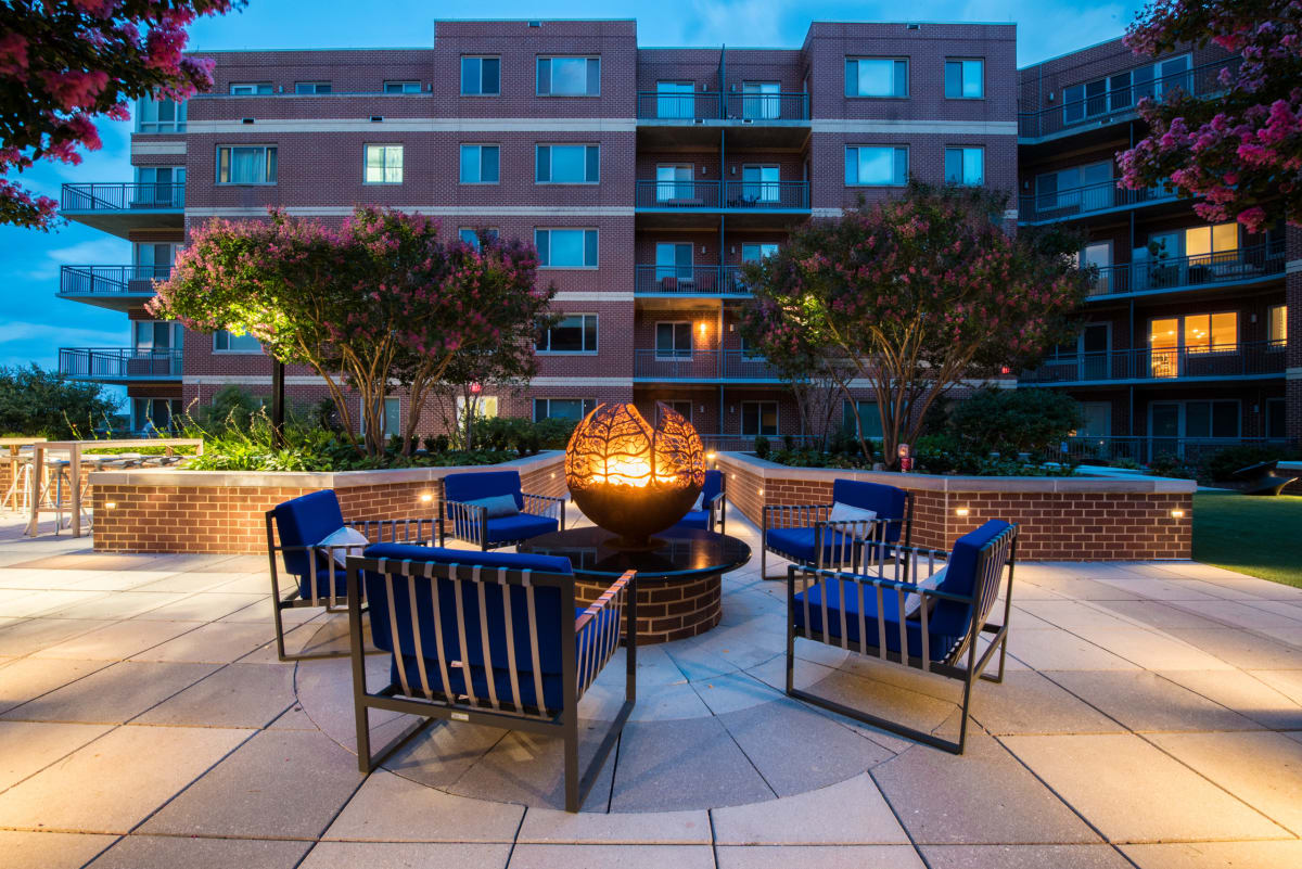 Vantage Mosaic outdoor fire pit seating - Falls Church, VA