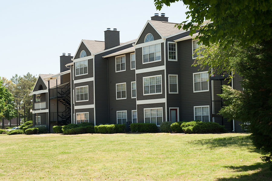 Apartments On Mud Island Riverset Apartments