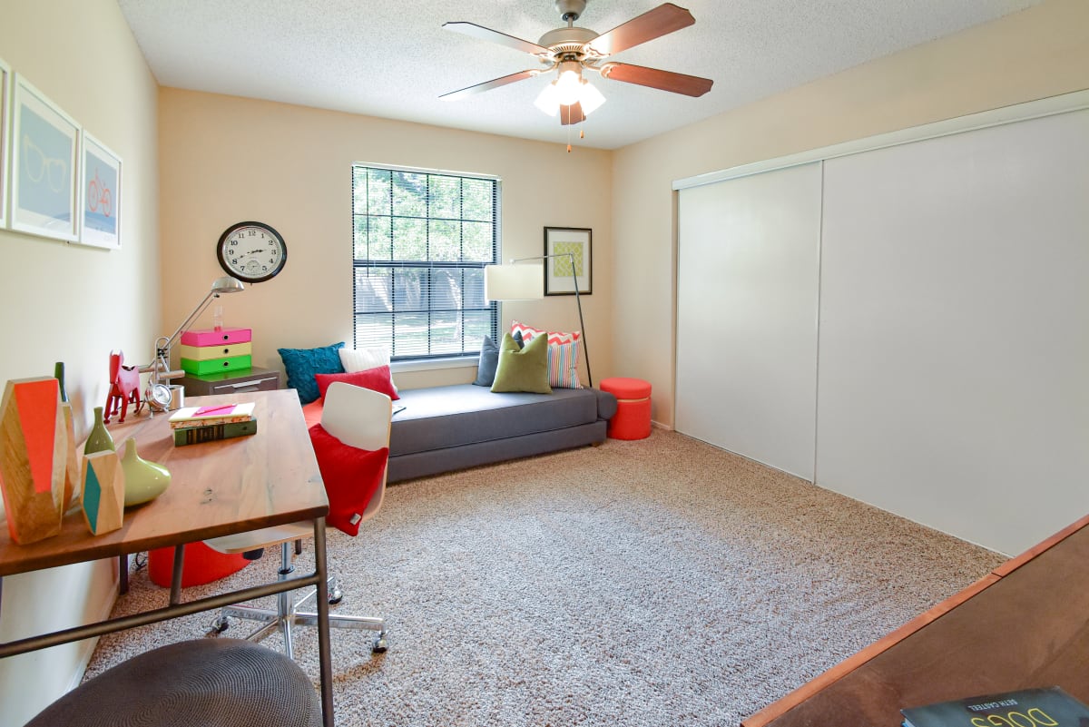 Apartments Jeffersontown KY Park Laureate Apartments