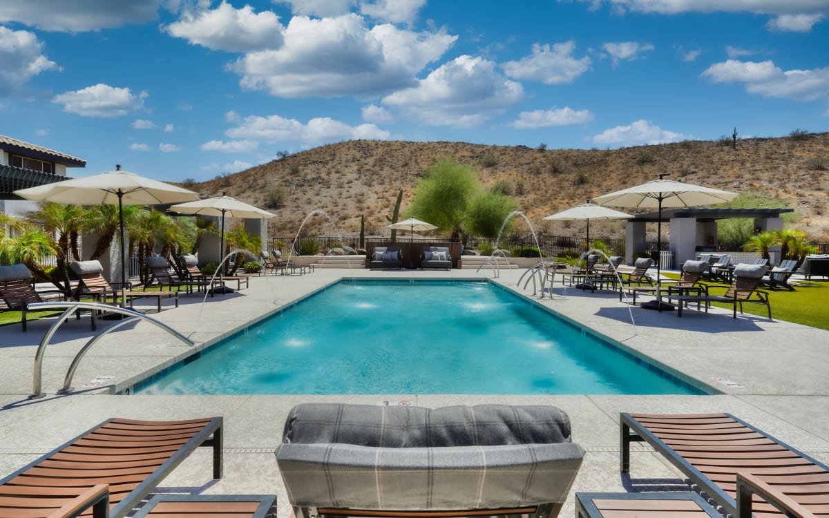 Pool and poolside area at Mountainside.