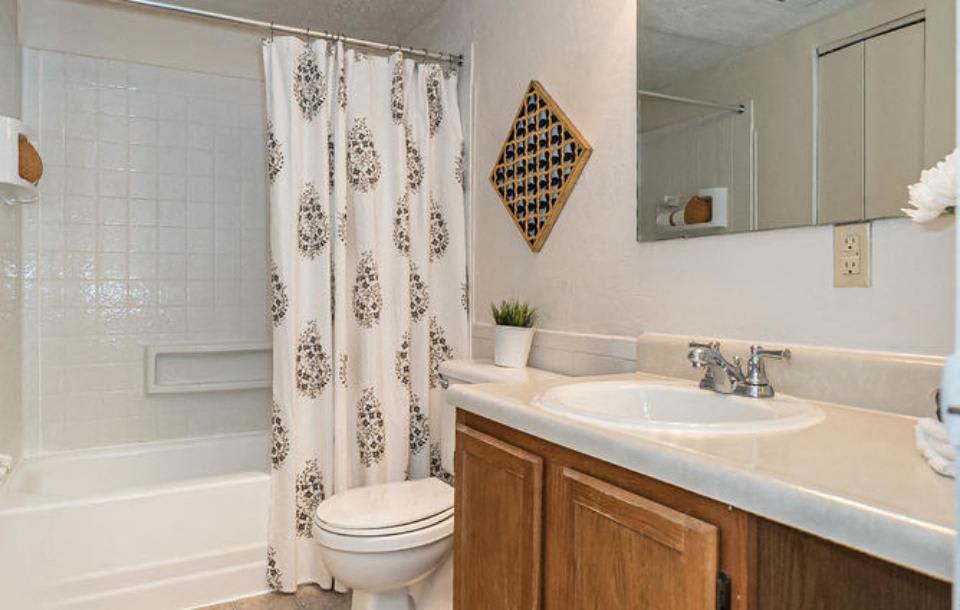 Photos and Video of Bennington Heights in Maryland Heights, MO