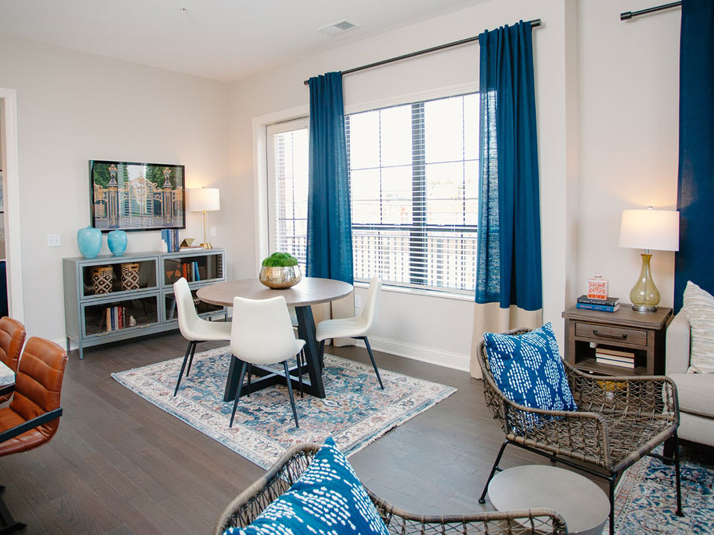 Luxury Apartments for Rent in Columbus, Ohio Fairfax