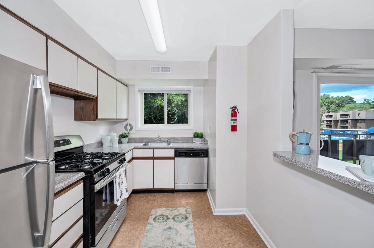 Photos and Video of Margate Manor in Fairfax, VA