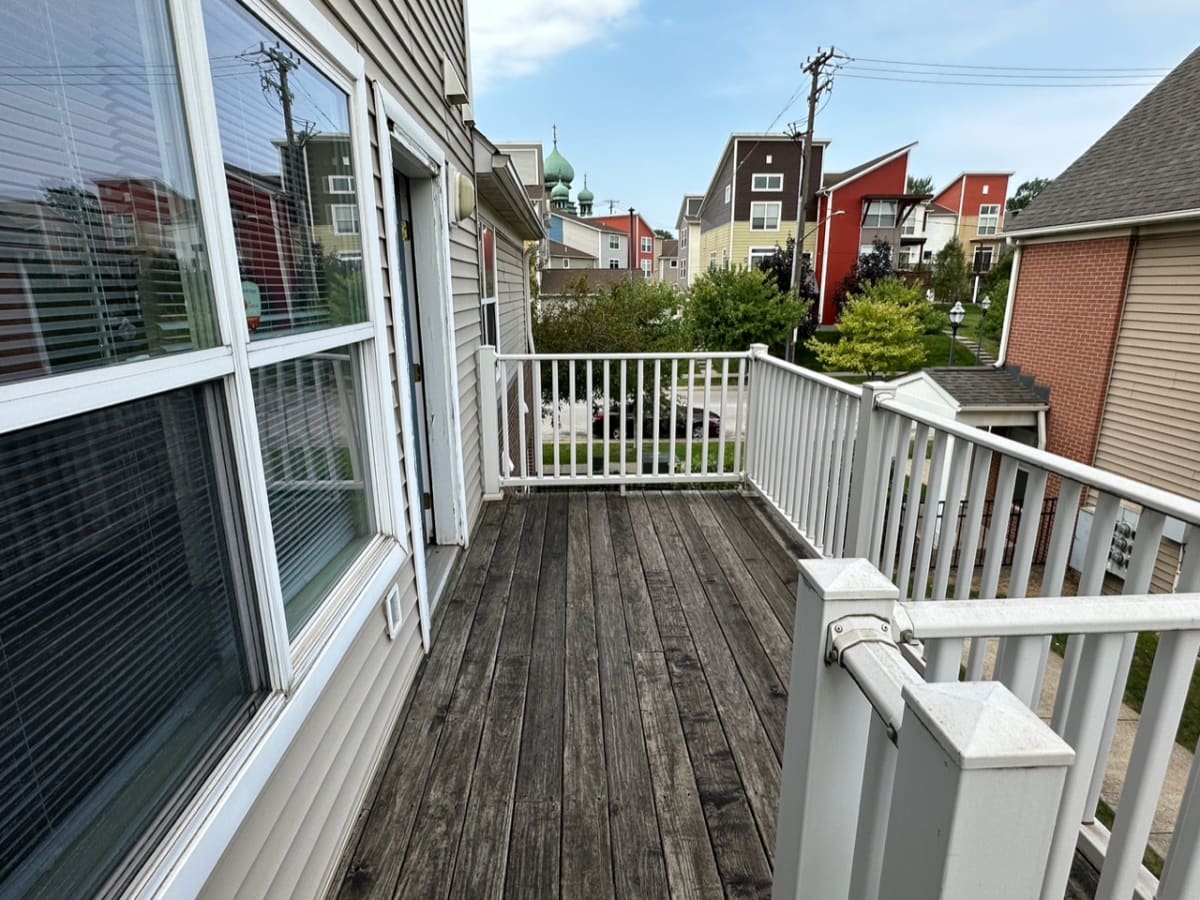 Photos and Video of Tremont Pointe Apartments in Cleveland, OH