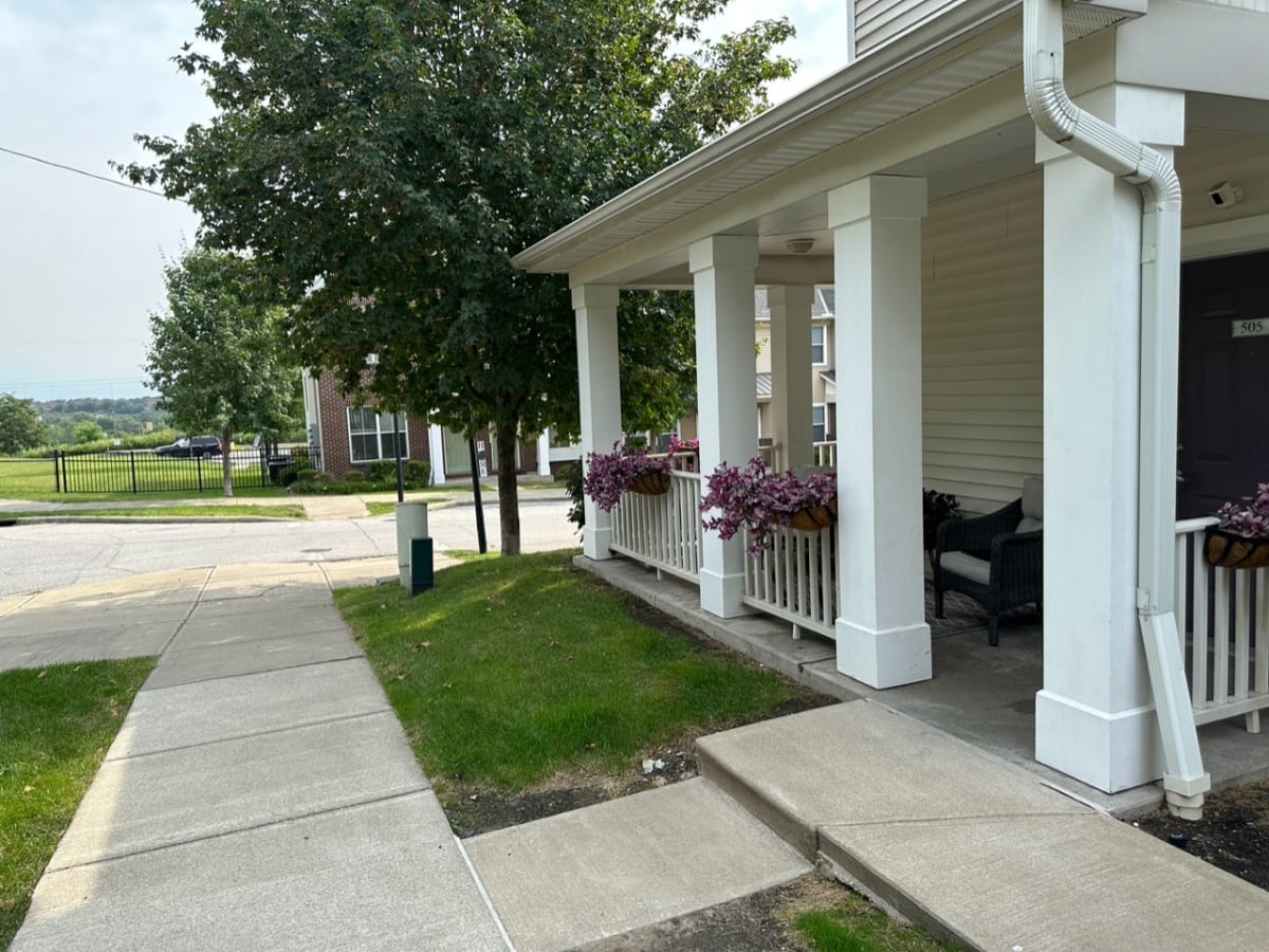 Photos and Video of Tremont Pointe Apartments in Cleveland, OH