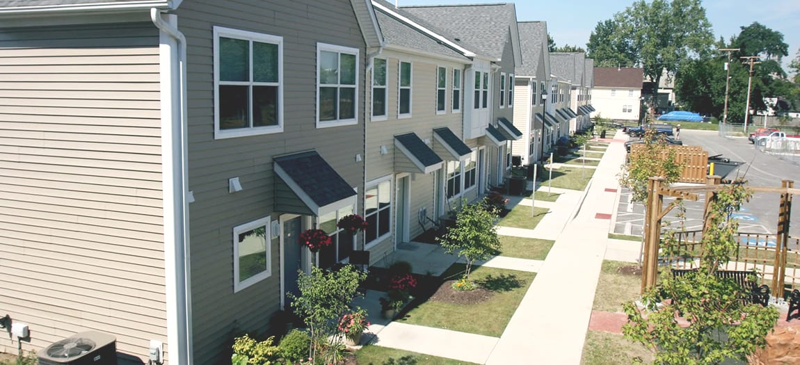 Photos and Video of Tremont Pointe Apartments in Cleveland, OH