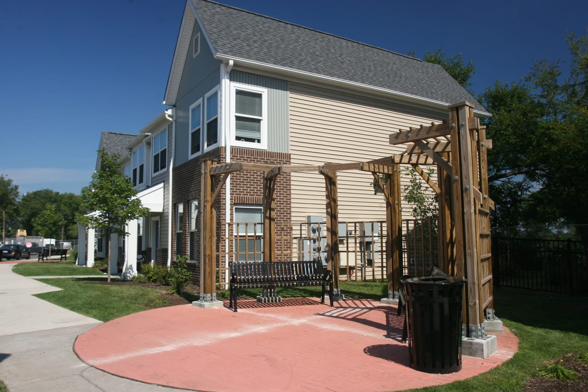 Photos and Video of Tremont Pointe Apartments in Cleveland, OH